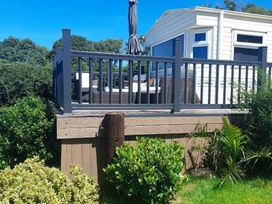Gilfach Caravan and Camping - Holiday Accommodation 15189 - North Wales - 1185700 - thumbnail photo 8