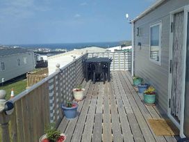 Liskey Hill Caravan Park - Holiday Accommodation 15190 - Cornwall - 1185701 - thumbnail photo 7