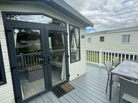 Tattershall Lakes Country Park - Holiday Accommodation 15201 - Lincolnshire - 1185704 - thumbnail photo 3