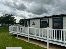 Tattershall Lakes Country Park - Holiday Accommodation 15201 - Lincolnshire - 1185704 - thumbnail photo 4