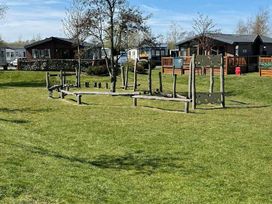 Tattershall Lakes Country Park - Holiday Accommodation 15201 - Lincolnshire - 1185704 - thumbnail photo 5