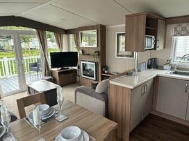 Tattershall Lakes Country Park - Holiday Accommodation 15201 - Lincolnshire - 1185704 - thumbnail photo 11
