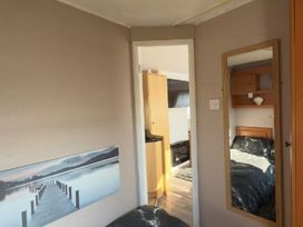 Sealands Caravan Park - Holiday Accommodation 15223 - Lincolnshire - 1185707 - thumbnail photo 7