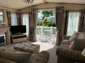 Church Farm Holiday Village - Holiday Accommodation 15229 - Hampshire - 1185708 - thumbnail photo 7