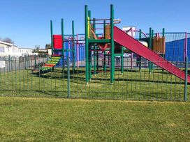 Patrington Haven Leisure Park - Holiday Accommodation 15269 - North Yorkshire (incl. Whitby) - 1185712 - thumbnail photo 14