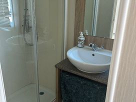 Lido Beach Holiday Park - Holiday Accommodation 15292 - North Wales - 1185720 - thumbnail photo 1