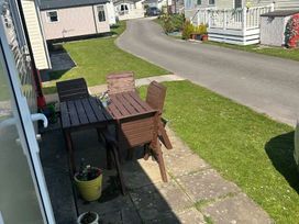 Lido Beach Holiday Park - Holiday Accommodation 15292 - North Wales - 1185720 - thumbnail photo 6