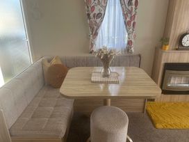 Lido Beach Holiday Park - Holiday Accommodation 15292 - North Wales - 1185720 - thumbnail photo 9