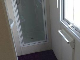 Seal Bay Resort - Holiday Accommodation 15321 - Hampshire - 1185726 - thumbnail photo 12