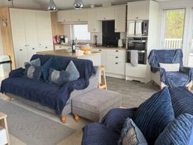 Pendine Sands - Holiday Accommodation 15340 - South Wales - 1185732 - thumbnail photo 6