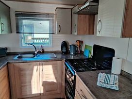 Lido Leisure Park - Holiday Accommodation 15372 - North Yorkshire (incl. Whitby) - 1185735 - thumbnail photo 5