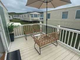 Doniford Bay - Holiday Accommodation 15385 - Devon - 1185739 - thumbnail photo 13