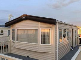 Golden Sands Kinmel Bay - Holiday Accommodation 15430 - North Wales - 1185746 - thumbnail photo 11