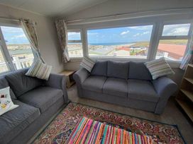 Liskey Hill Caravan Park - Holiday Accommodation 15435 - Cornwall - 1185747 - thumbnail photo 14