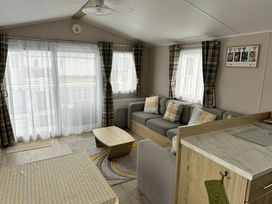 Harlyn Sands - Holiday Accommodation 15512 - Cornwall - 1185764 - thumbnail photo 2