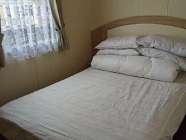Seaview Caravan Park - Holiday Accommodation 15514 - Lincolnshire - 1185765 - thumbnail photo 4