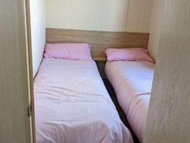 Seaview Caravan Park - Holiday Accommodation 15514 - Lincolnshire - 1185765 - thumbnail photo 6