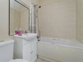 South Lakeland Leisure Village - Holiday Accommodation 15529 - Lake District - 1185770 - thumbnail photo 12