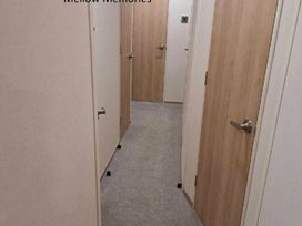 Southview Holiday Park - Holiday Accommodation 15549 - Lincolnshire - 1185773 - thumbnail photo 12