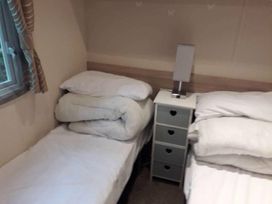 Aberdunant Hall Holiday Park - Holiday Accommodation 15557 - North Wales - 1185776 - thumbnail photo 6