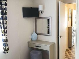 Shorefield Country Park - Holiday Accommodation 15558 - Dorset - 1185777 - thumbnail photo 7