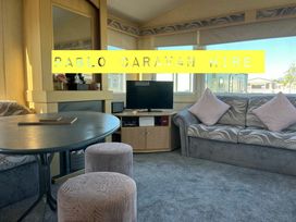 Palins Holiday Park - Holiday Accommodation 15591 - North Wales - 1185783 - thumbnail photo 2