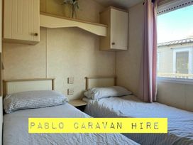 Palins Holiday Park - Holiday Accommodation 15591 - North Wales - 1185783 - thumbnail photo 12