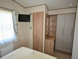 Perran Sands - Holiday Accommodation 15598 - Cornwall - 1185784 - thumbnail photo 12