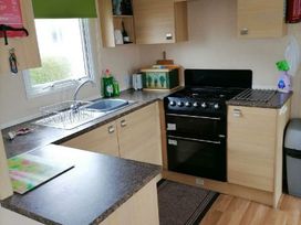 Swanage Bay View - Holiday Accommodation 156 - Dorset - 1185785 - thumbnail photo 7