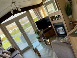 Marton Mere Holiday Village - Holiday Accommodation 15602 - Lake District - 1185786 - thumbnail photo 5