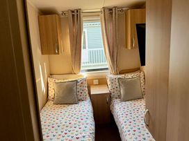 Marton Mere Holiday Village - Holiday Accommodation 15602 - Lake District - 1185786 - thumbnail photo 11