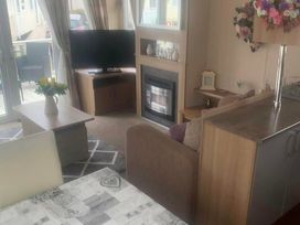Kiln Park Holiday Park - Holiday Accommodation 15618 - South Wales - 1185790 - thumbnail photo 3
