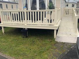 Kiln Park Holiday Park - Holiday Accommodation 15618 - South Wales - 1185790 - thumbnail photo 9