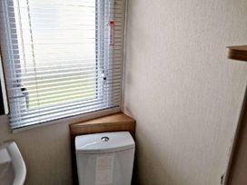 Primrose Valley Holiday Park - Holiday Accommodation 15637 - North Yorkshire (incl. Whitby) - 1185794 - thumbnail photo 7