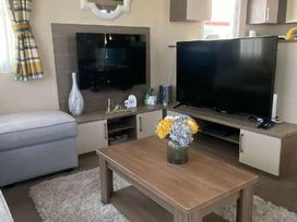 Whitehouse Leisure Park - Holiday Accommodation 15650 - North Wales - 1185796 - thumbnail photo 5