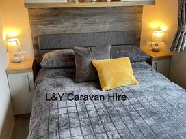 Flamingo Land Holiday Park - Holiday Accommodation 15669 - North Yorkshire (incl. Whitby) - 1185800 - thumbnail photo 4
