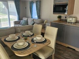 St Minver Holiday Park - Holiday Accommodation 15671 - Cornwall - 1185801 - thumbnail photo 5