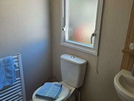 St Minver Holiday Park - Holiday Accommodation 15671 - Cornwall - 1185801 - thumbnail photo 10