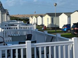 Littlesea Holiday Park - Holiday Accommodation 1568 - Dorset - 1185803 - thumbnail photo 4