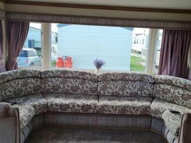 Coral Beach - Holiday Accommodation 15685 - Lincolnshire - 1185805 - thumbnail photo 4