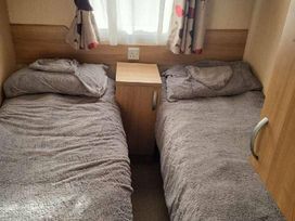 Weymouth Bay Holiday Park - Holiday Accommodation 15694 - Dorset - 1185806 - thumbnail photo 3