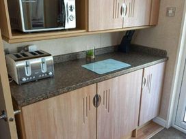 Happy Days Caravan Park - Holiday Accommodation 15697 - North Wales - 1185807 - thumbnail photo 2
