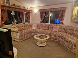 Aberystwyth Holiday Village - Holiday Accommodation 15701 - Mid Wales - 1185808 - thumbnail photo 4