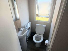 Camber Sands Holiday Park - Holiday Accommodation 15705 - Kent & Sussex - 1185809 - thumbnail photo 9
