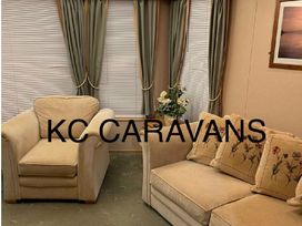 Happy Days Caravan Park - Holiday Accommodation 15713 - North Wales - 1185813 - thumbnail photo 7