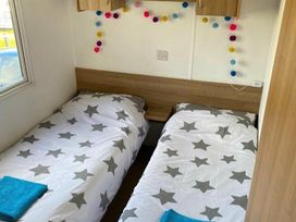 Thorness Bay Holiday Park - Holiday Accommodation 15719 - Isle of Wight & Hampshire - 1185814 - thumbnail photo 6