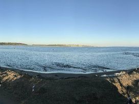 Trecco Bay - Holiday Accommodation 15729 - Somerset & Wiltshire - 1185817 - thumbnail photo 18