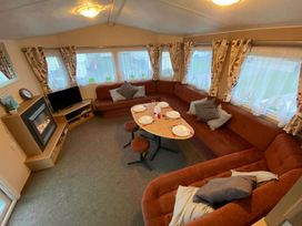 St Osyth Holiday Village - Holiday Accommodation 15756 - Suffolk & Essex - 1185821 - thumbnail photo 1