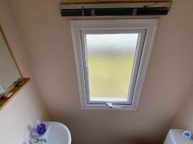 St Osyth Holiday Village - Holiday Accommodation 15756 - Suffolk & Essex - 1185821 - thumbnail photo 6