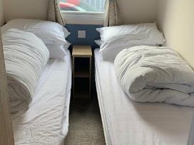 Greenacres Holiday Park - Holiday Accommodation 15761 - North Wales - 1185824 - thumbnail photo 6